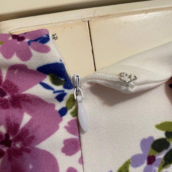 Floral Dress - Picture 5 of 7